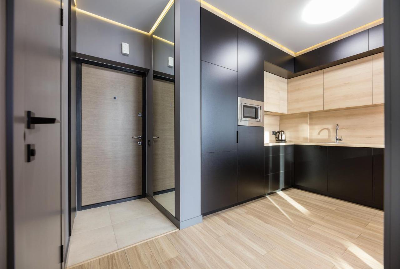 Fayna Town - Loft Black - Nyvky Kiev Exterior foto